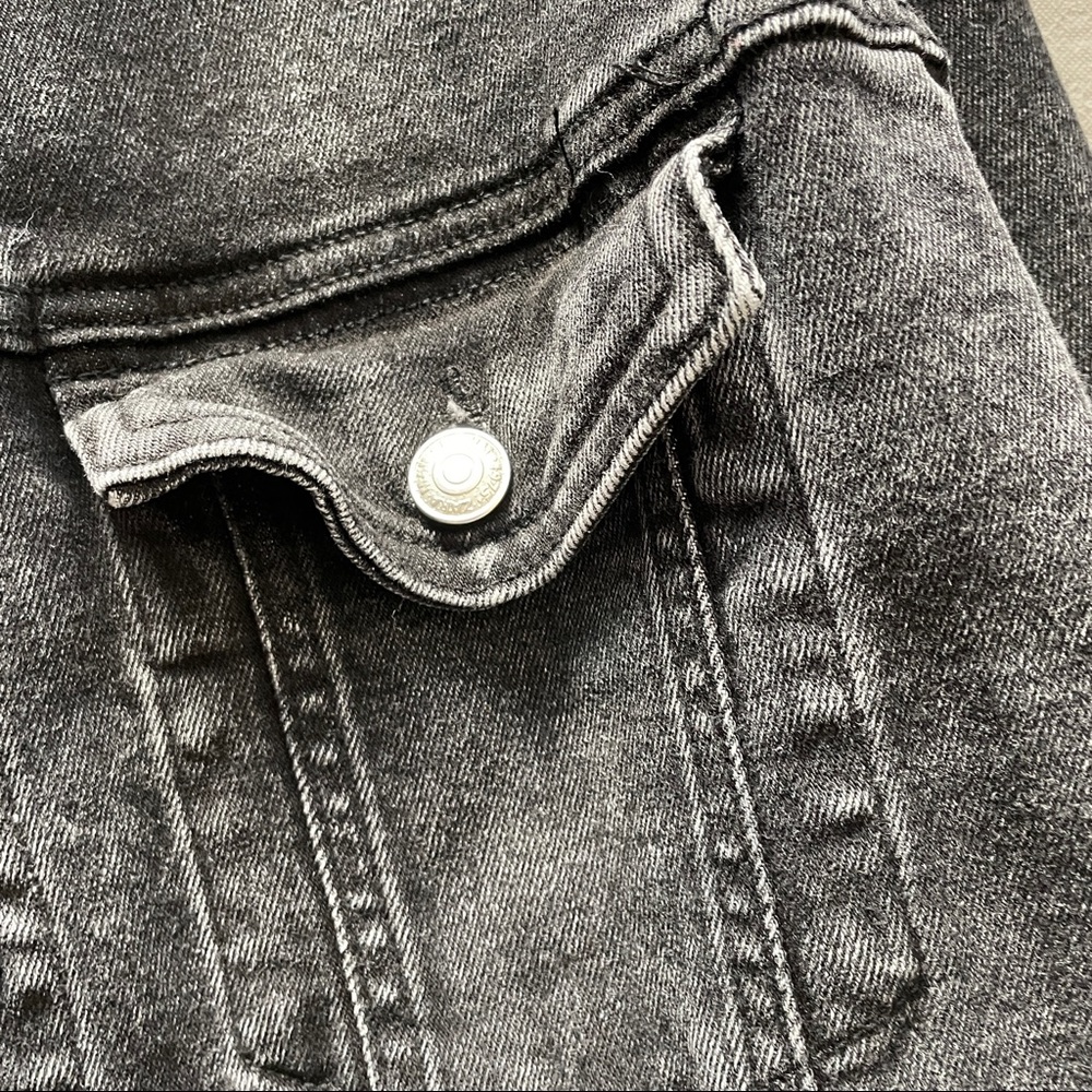 Zara men’s jean jacket